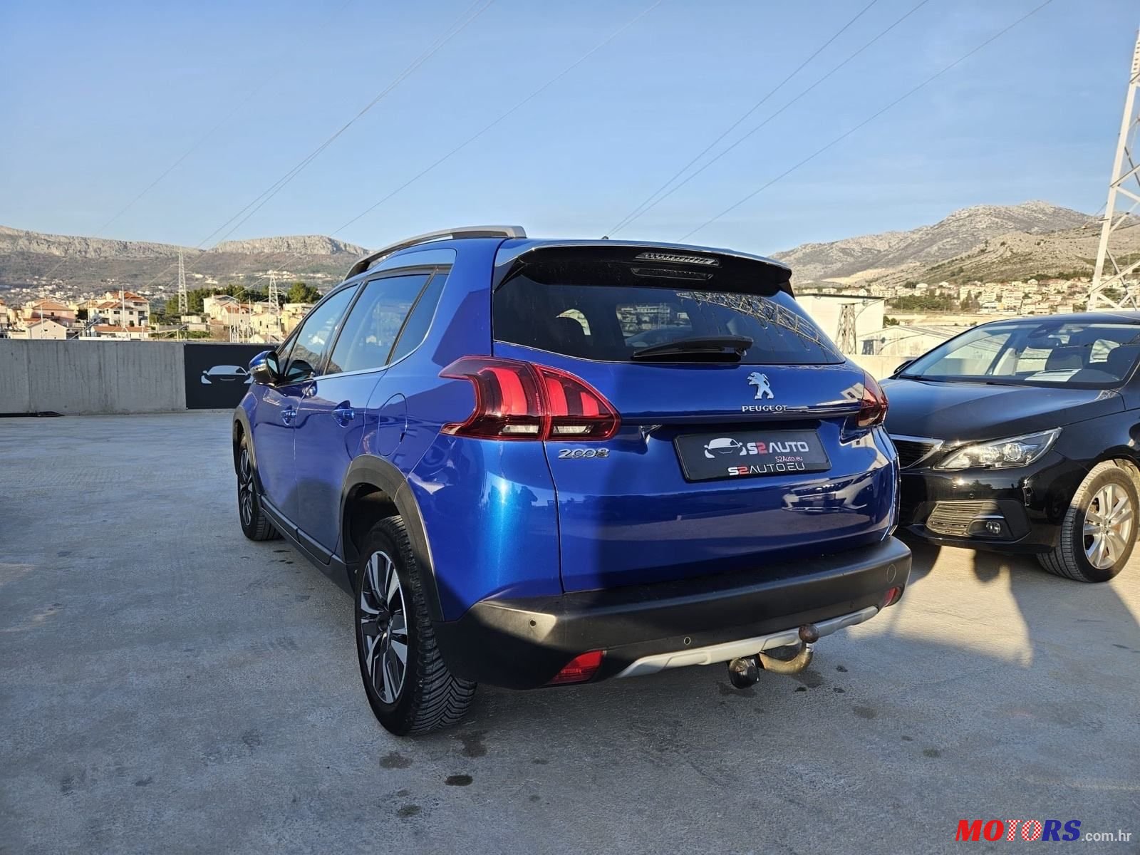2019' Peugeot 2008 1,5 Bluehdi photo #2