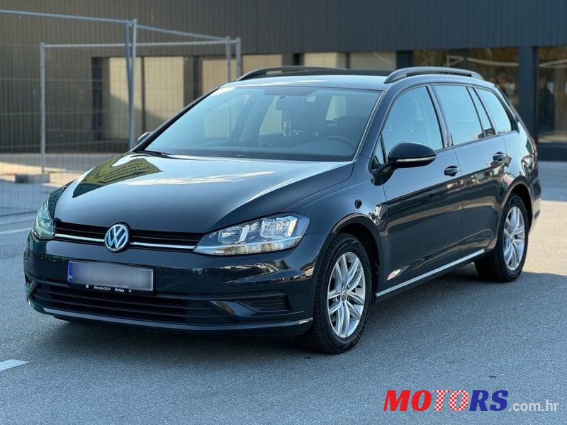 2018' Volkswagen Golf VII Variant photo #1