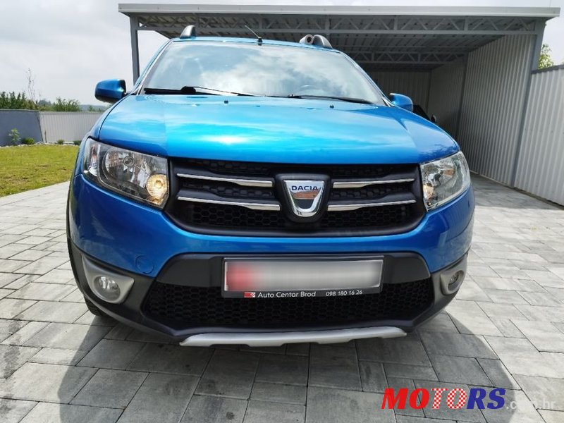 2014' Dacia Sandero Prestige photo #5