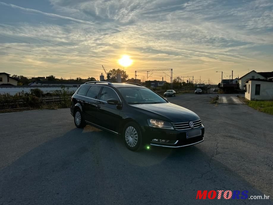 2011' Volkswagen Passat 1,6 Tdi photo #1
