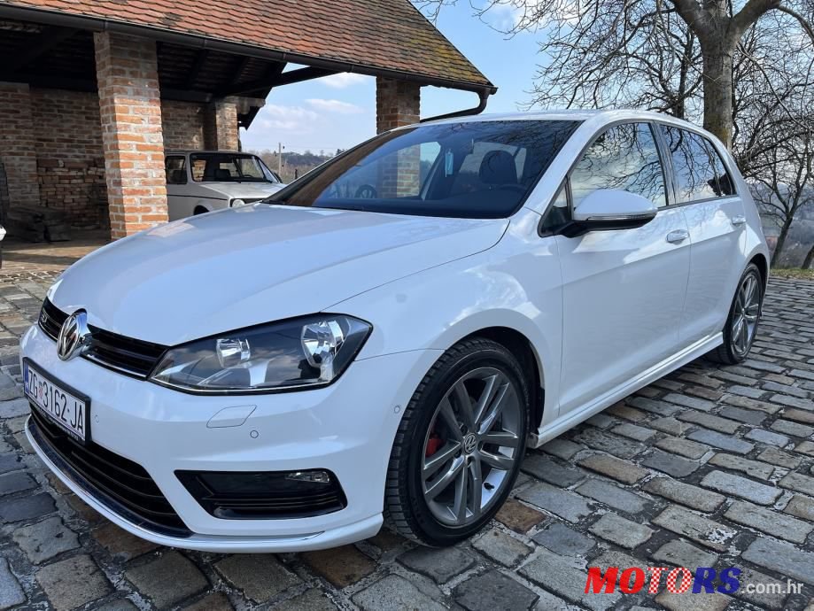 2014' Volkswagen Golf 7 Golf R photo #4