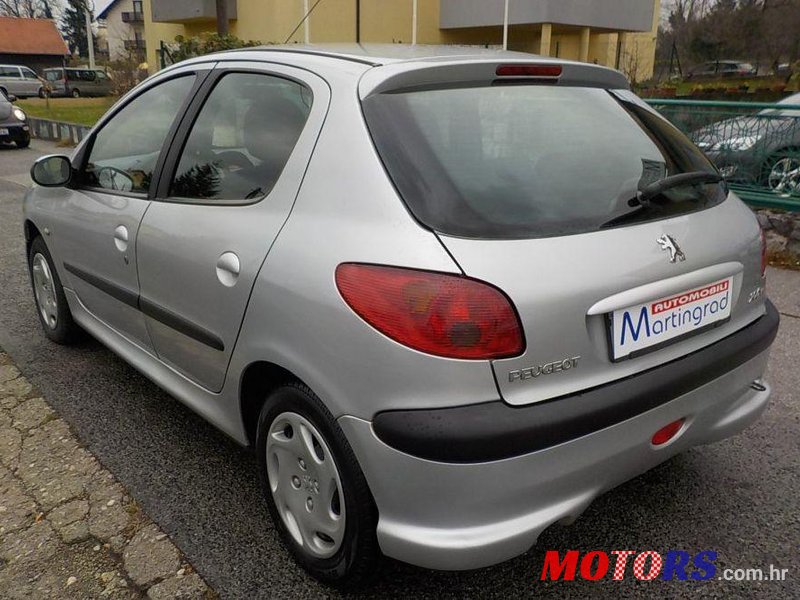 2003' Peugeot 206 photo #2