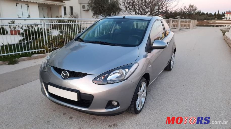 2010' Mazda 2 1,3 I Te Pro photo #1