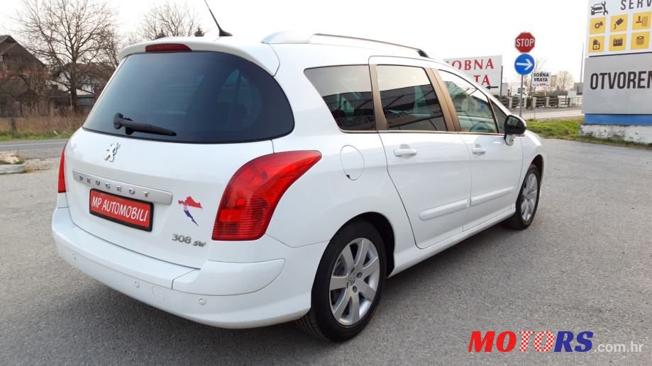 2010' Peugeot 308 Sw photo #5