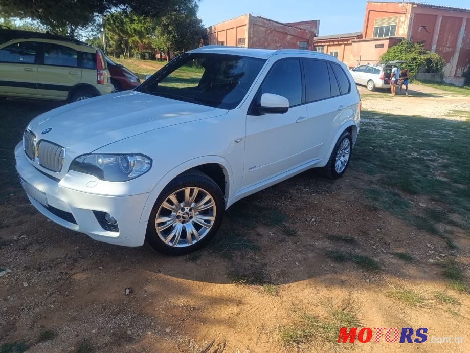 2009' BMW X5 Xdrive30D photo #5
