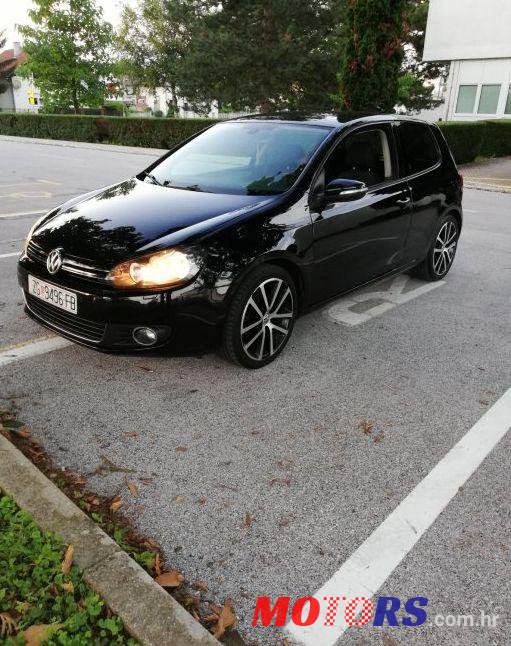 2010' Volkswagen Golf VI 1,6 Tdi photo #1