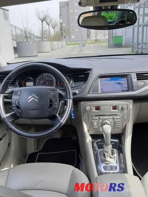 2009' Citroen C5 Break photo #6