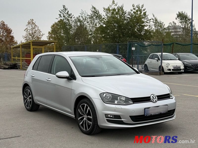 2016' Volkswagen Golf VII 1,6 Tdi Bmt photo #3