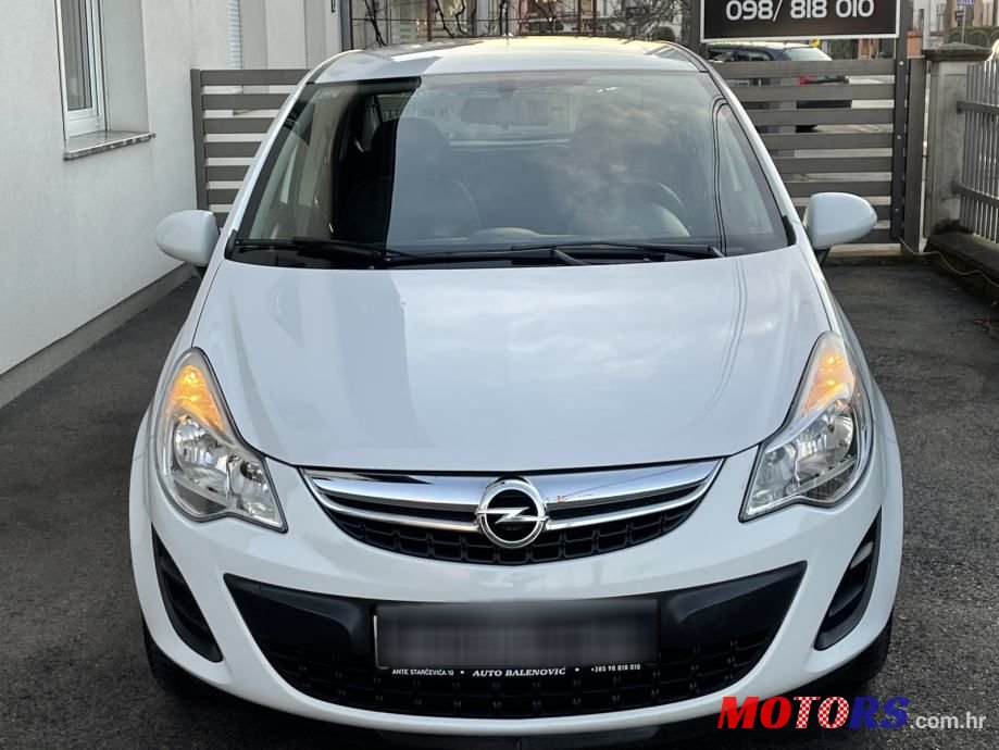 2011' Opel Corsa 1,2 photo #2