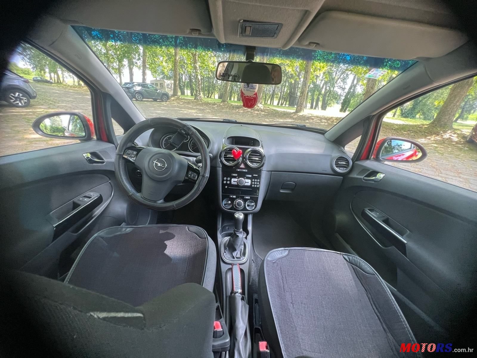 2011' Opel Corsa Sport 1,3 Cdti photo #4