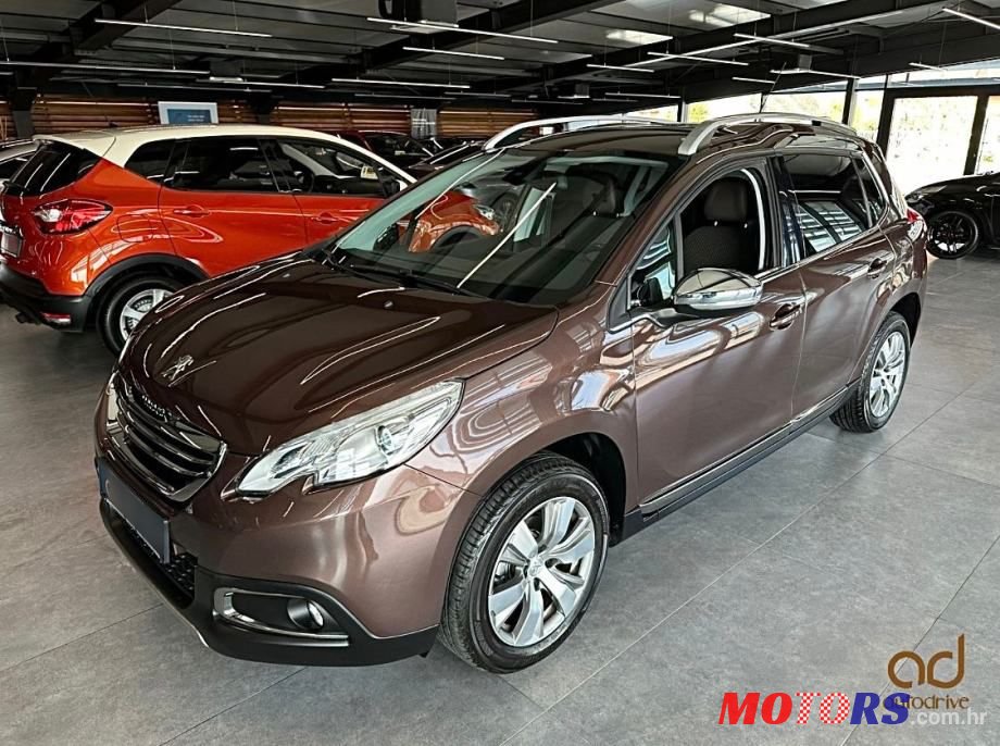 2015' Peugeot 2008 photo #1