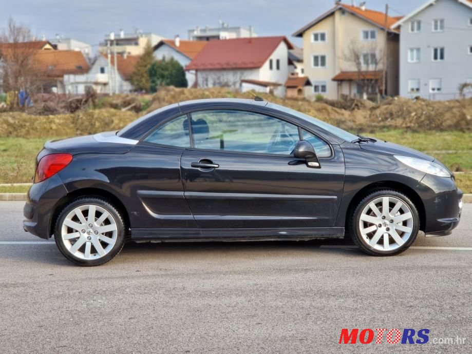 2009' Peugeot 207 Cc Sport 1,6 16V Vti photo #3