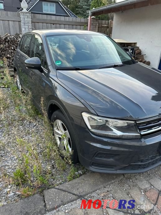 2016' Volkswagen Tiguan 2,0 Tdi Bmt photo #2