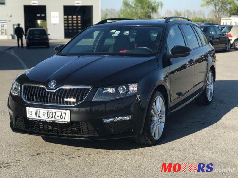 2014' Skoda Octavia Combi 2,0 Tdi photo #2