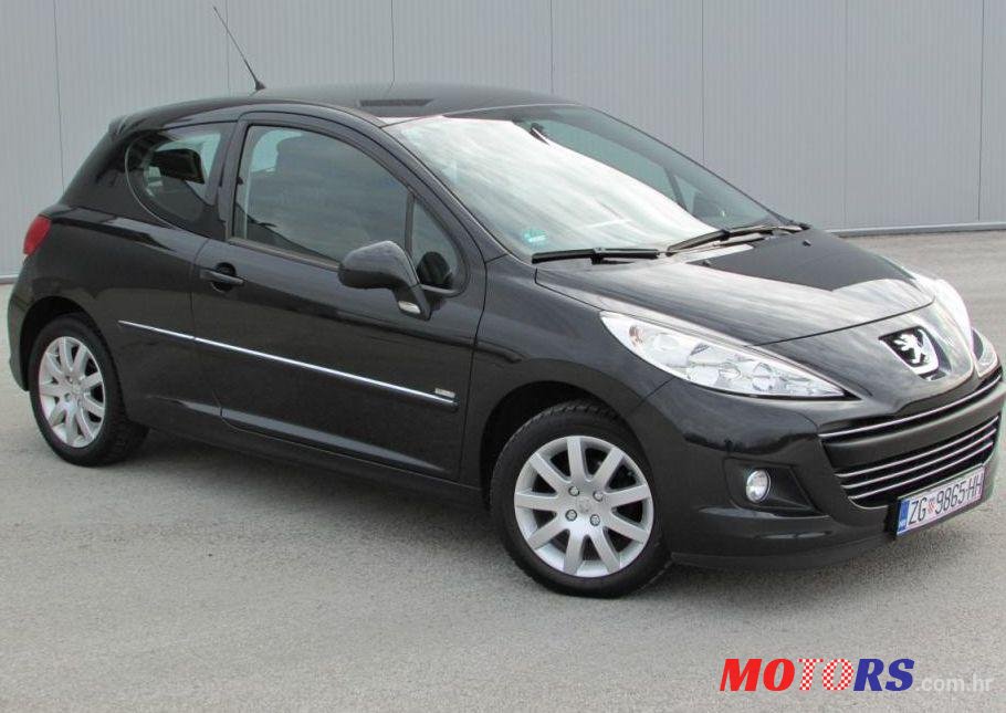 2011' Peugeot 207 1,6 Hdi photo #1