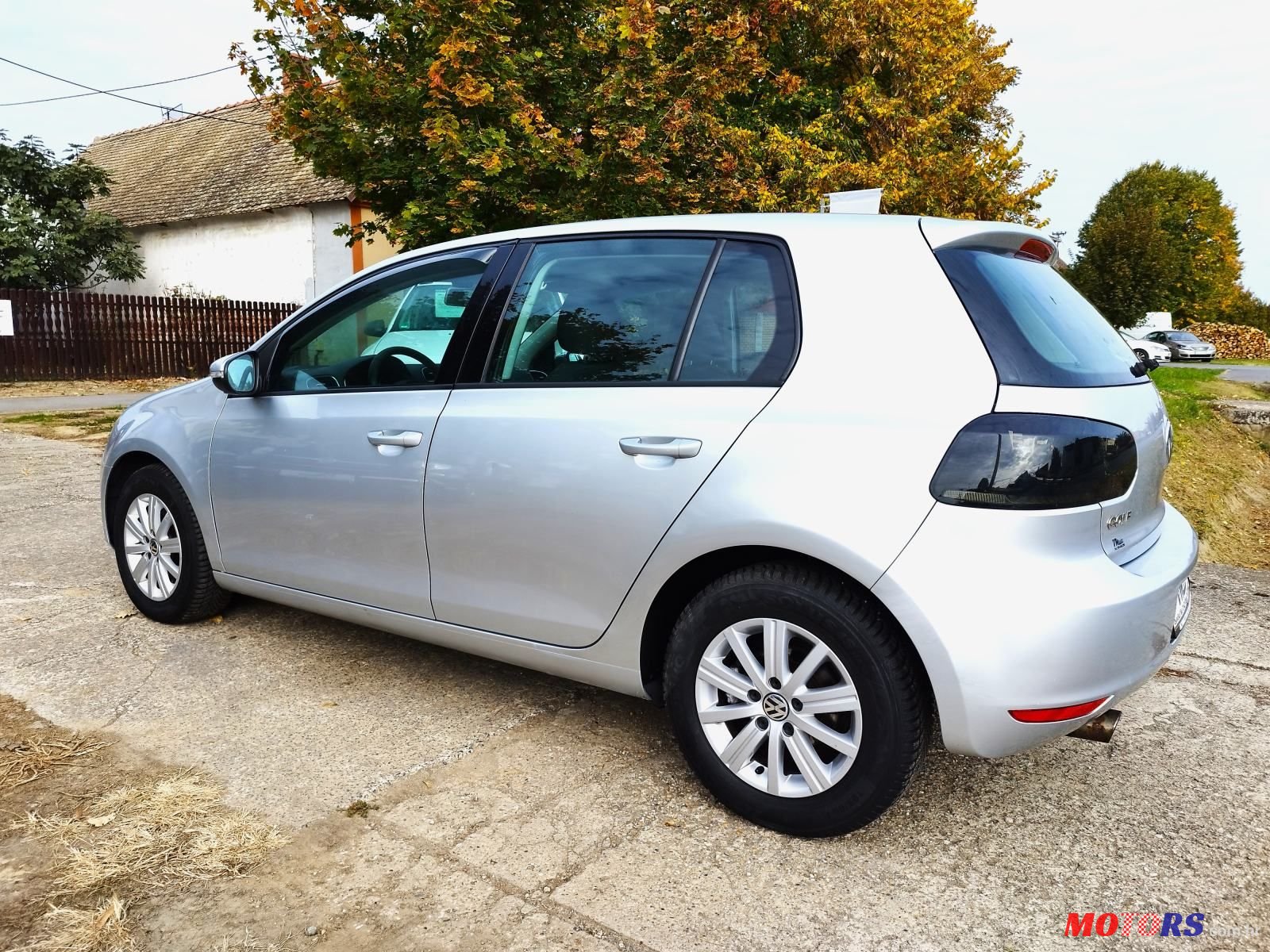2011' Volkswagen Golf VI 1,6 Tdi photo #3
