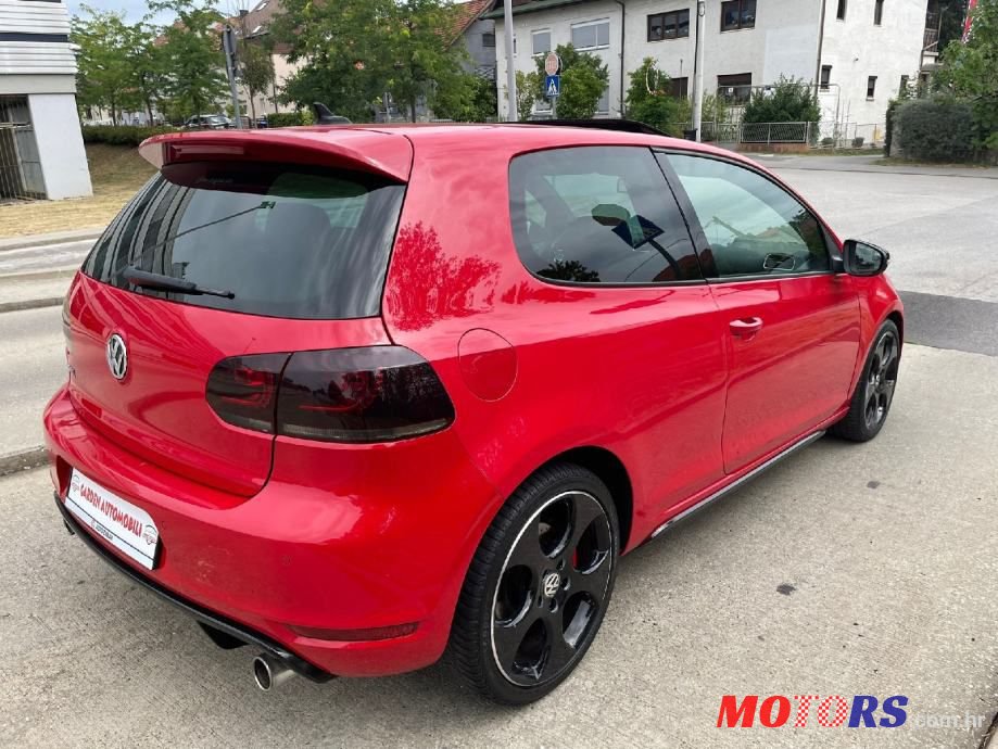 2010' Volkswagen Golf 6 photo #5