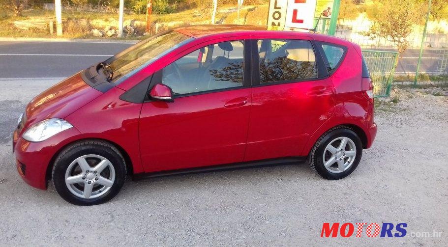 2008' Mercedes-Benz A Class 180 Cdi photo #2