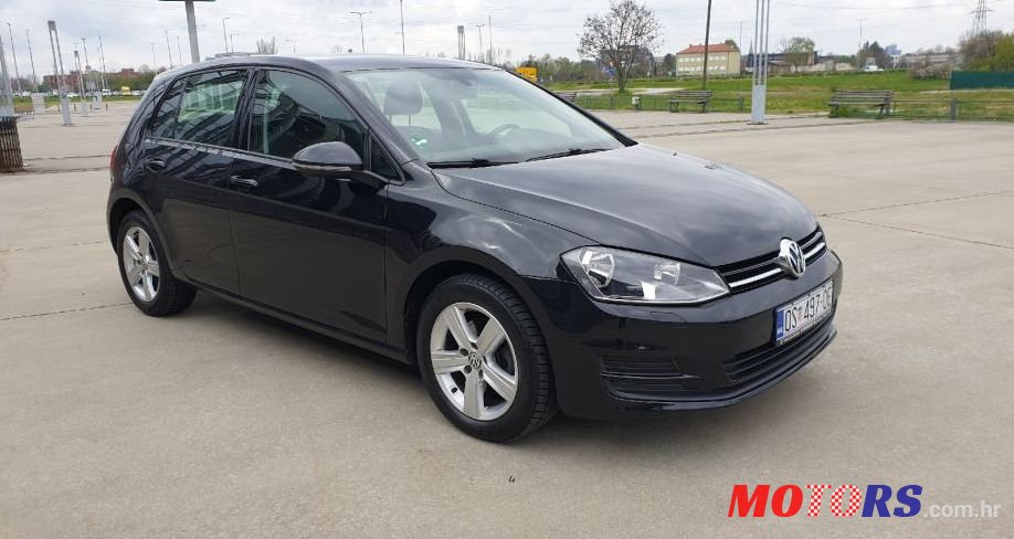 2013' Volkswagen Golf 7 1,6 Tdi Bmt photo #1