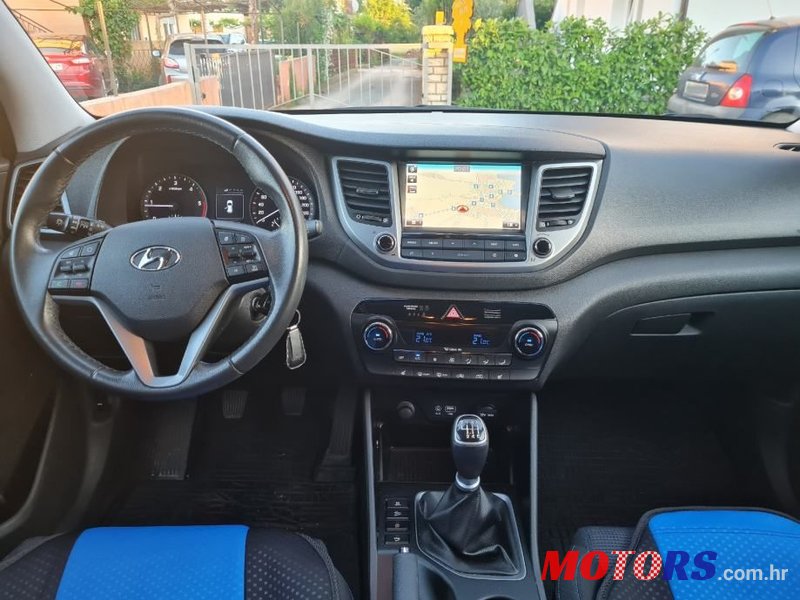 2017' Hyundai Tucson 1,7 Crdi Isg Dct photo #3