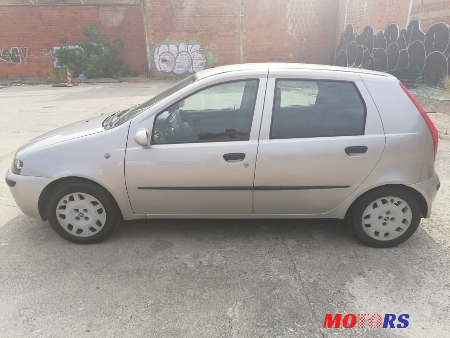 2000' Fiat Punto 1,2 photo #1