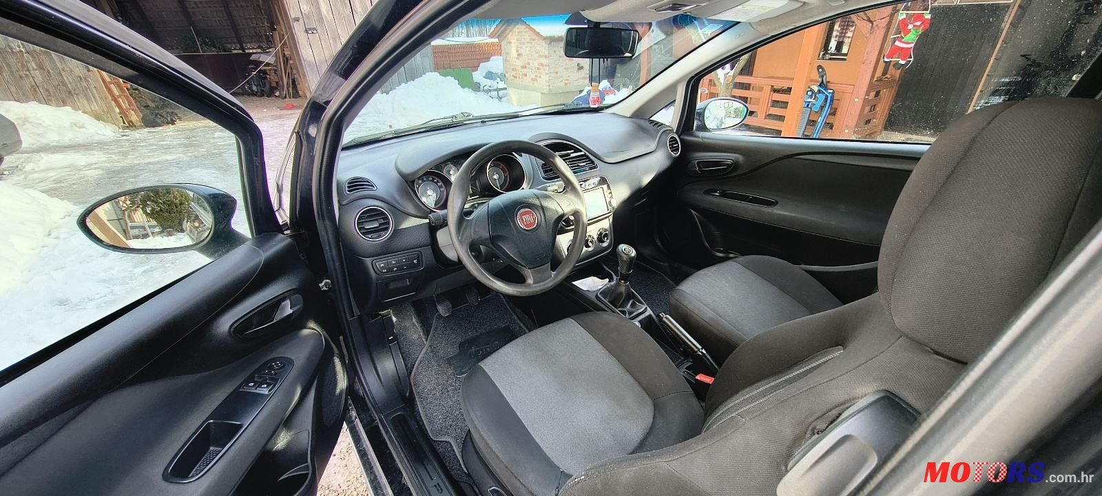 2015' Fiat Punto Evo 1.3 Jtd photo #6