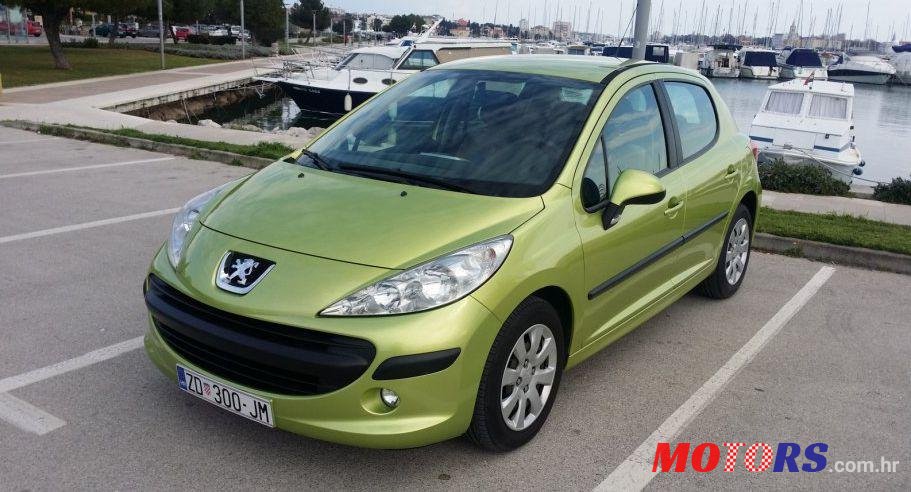 2009' Peugeot 207 1,4 photo #1