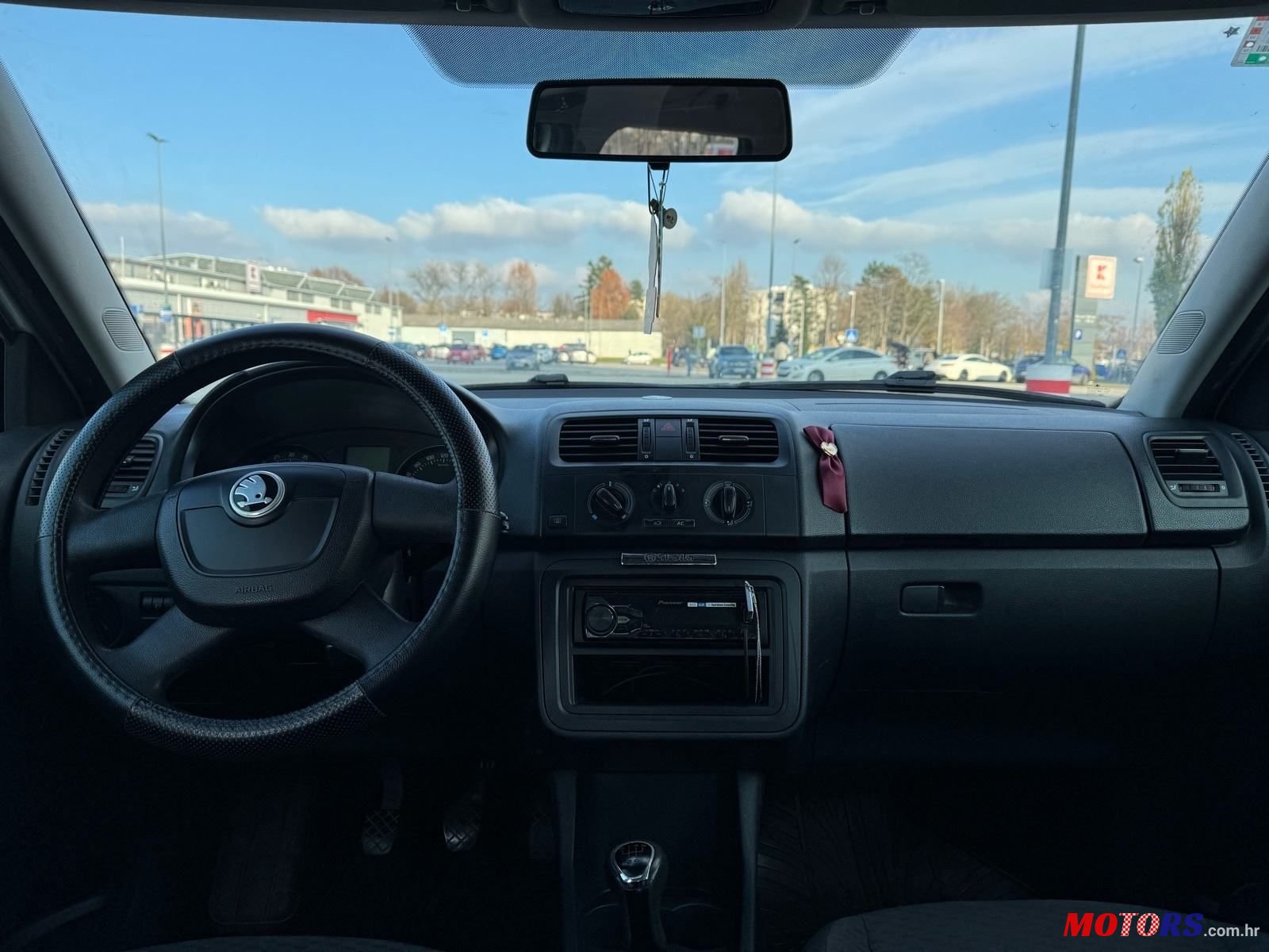 2012' Skoda Fabia 1,6 Tdi photo #2