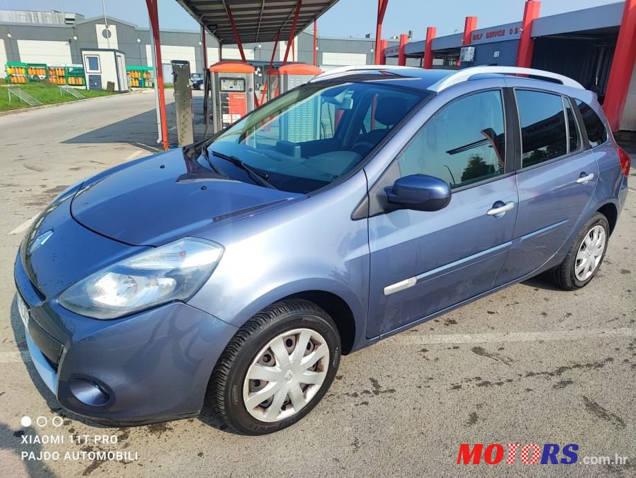 2010' Renault Clio 1,5 Dci photo #1
