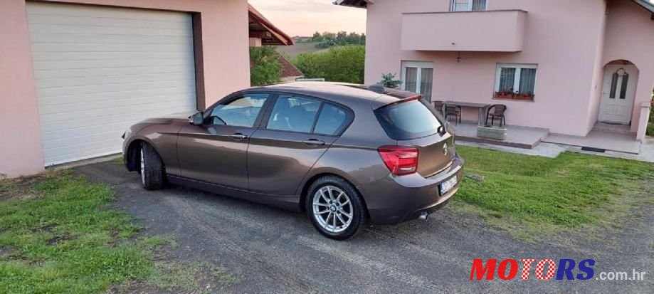 2013' BMW Serija 1 116D photo #1