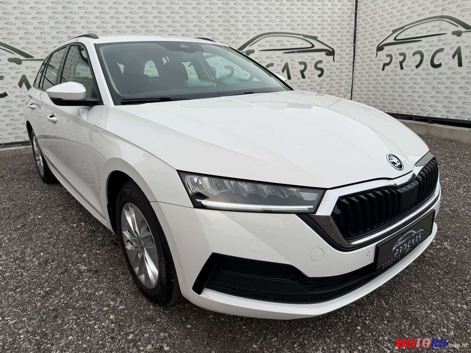 2022' Skoda Octavia Combi photo #4