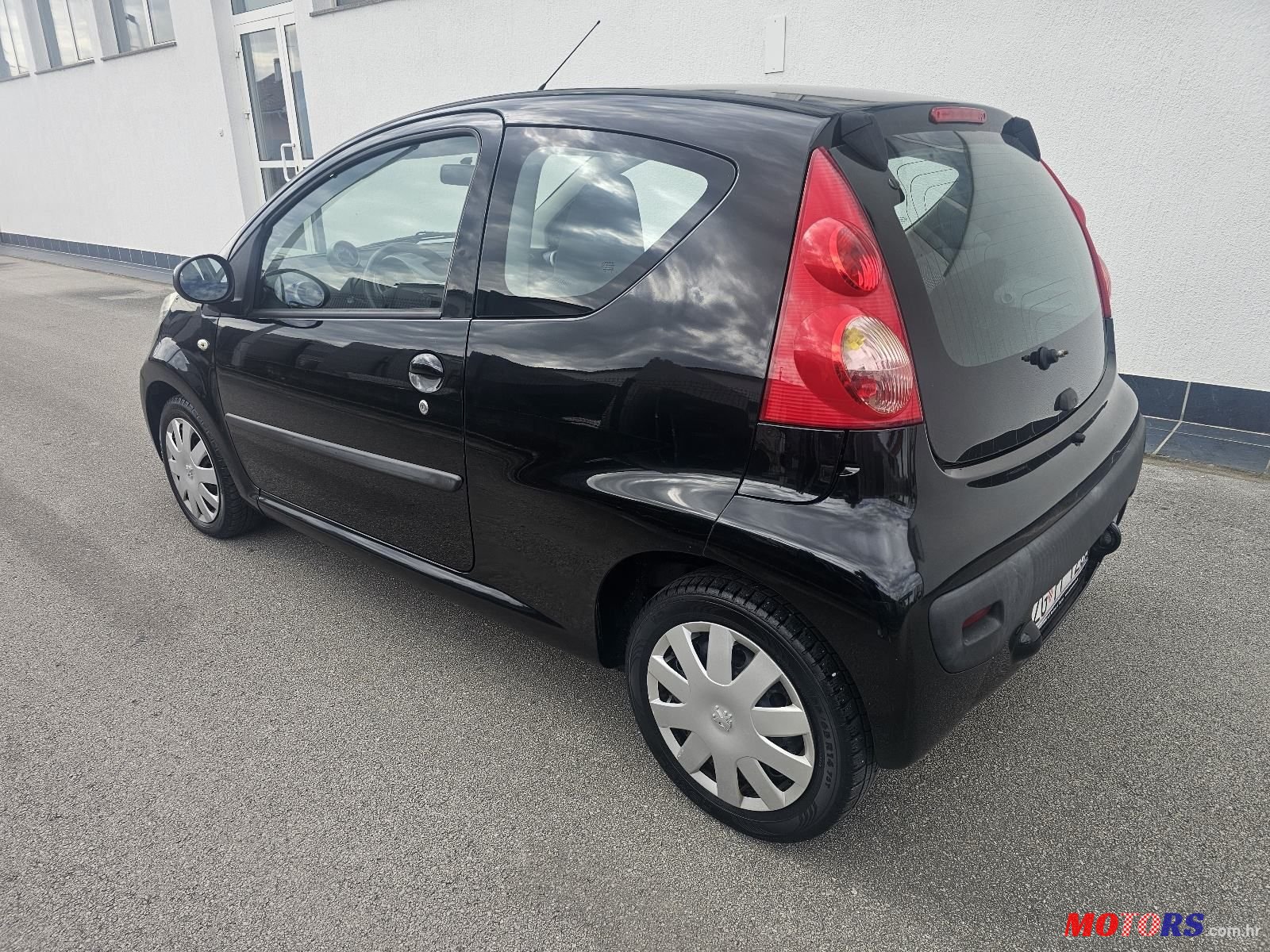 2007' Peugeot 107 1,0 Benzin photo #3