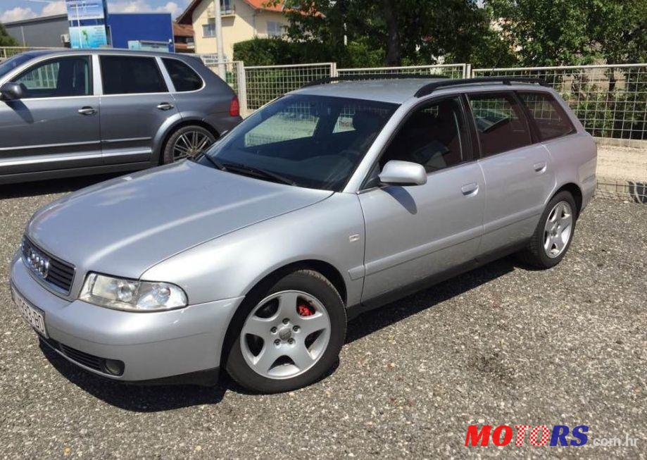 2000' Audi A4 Avant 2,5 V6 Tdi photo #2