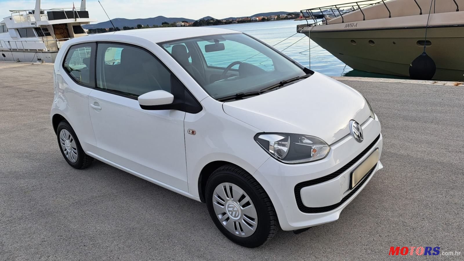 2012' Volkswagen Up! 1,0 Up! photo #1