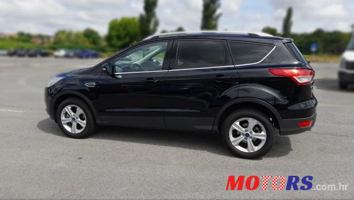 2016' Ford Kuga photo #5