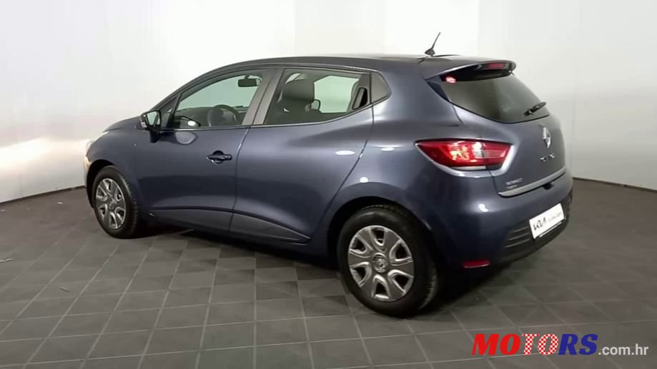 2019' Renault Clio photo #5