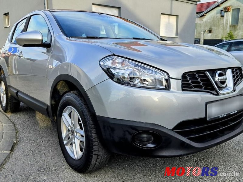 2014' Nissan Qashqai 1,5 Dci photo #1