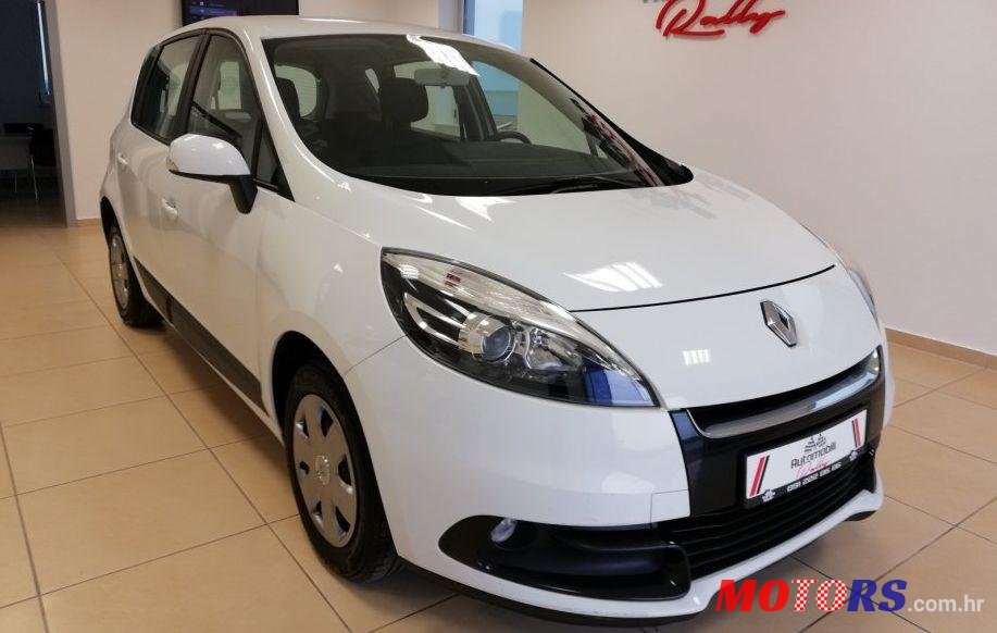 2012' Renault Scenic 1,5 Dci photo #1