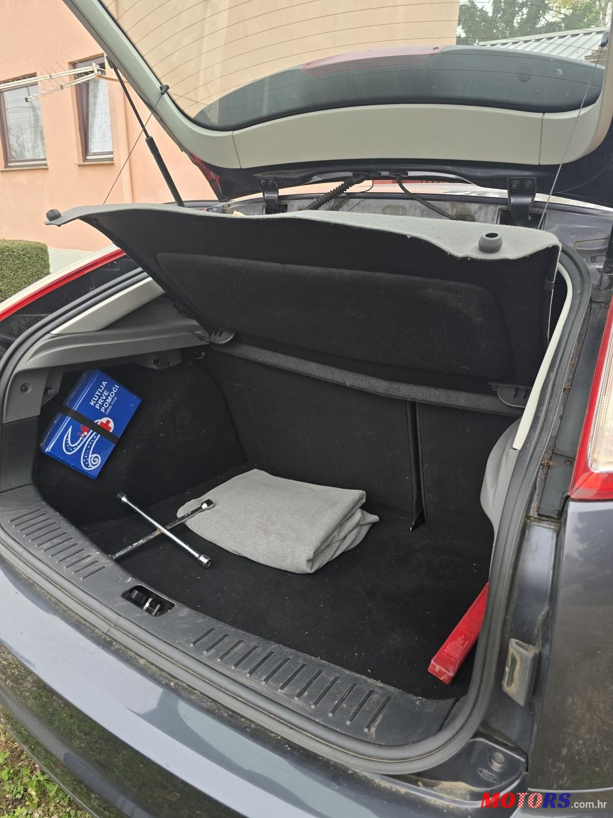 2011' Ford Focus 1,6 photo #3