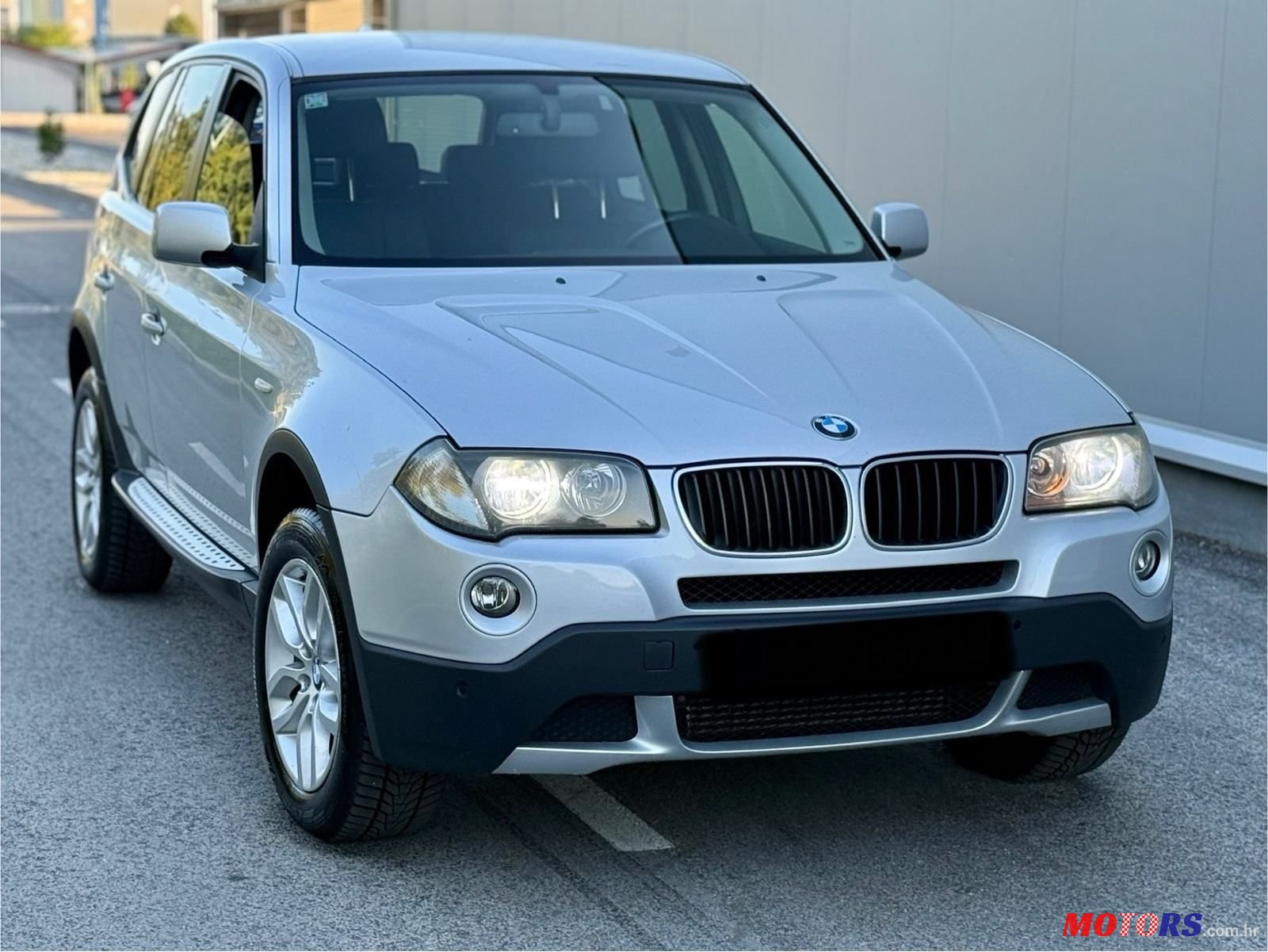 2009' BMW X3 Xdrive20D photo #1