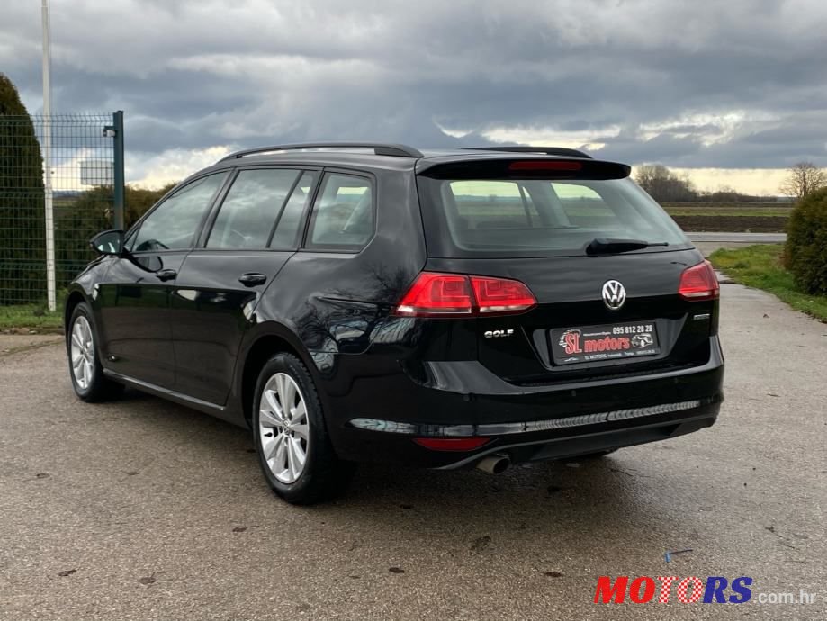 2016' Volkswagen Golf 7 Variant photo #4