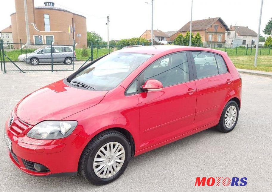 2008' Volkswagen Golf Plus 1,9 Tdi photo #1