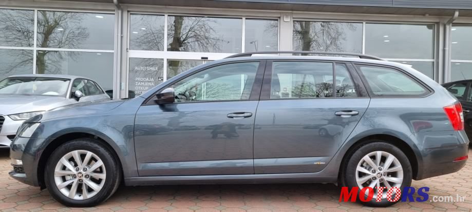 2019' Skoda Octavia Combi photo #4