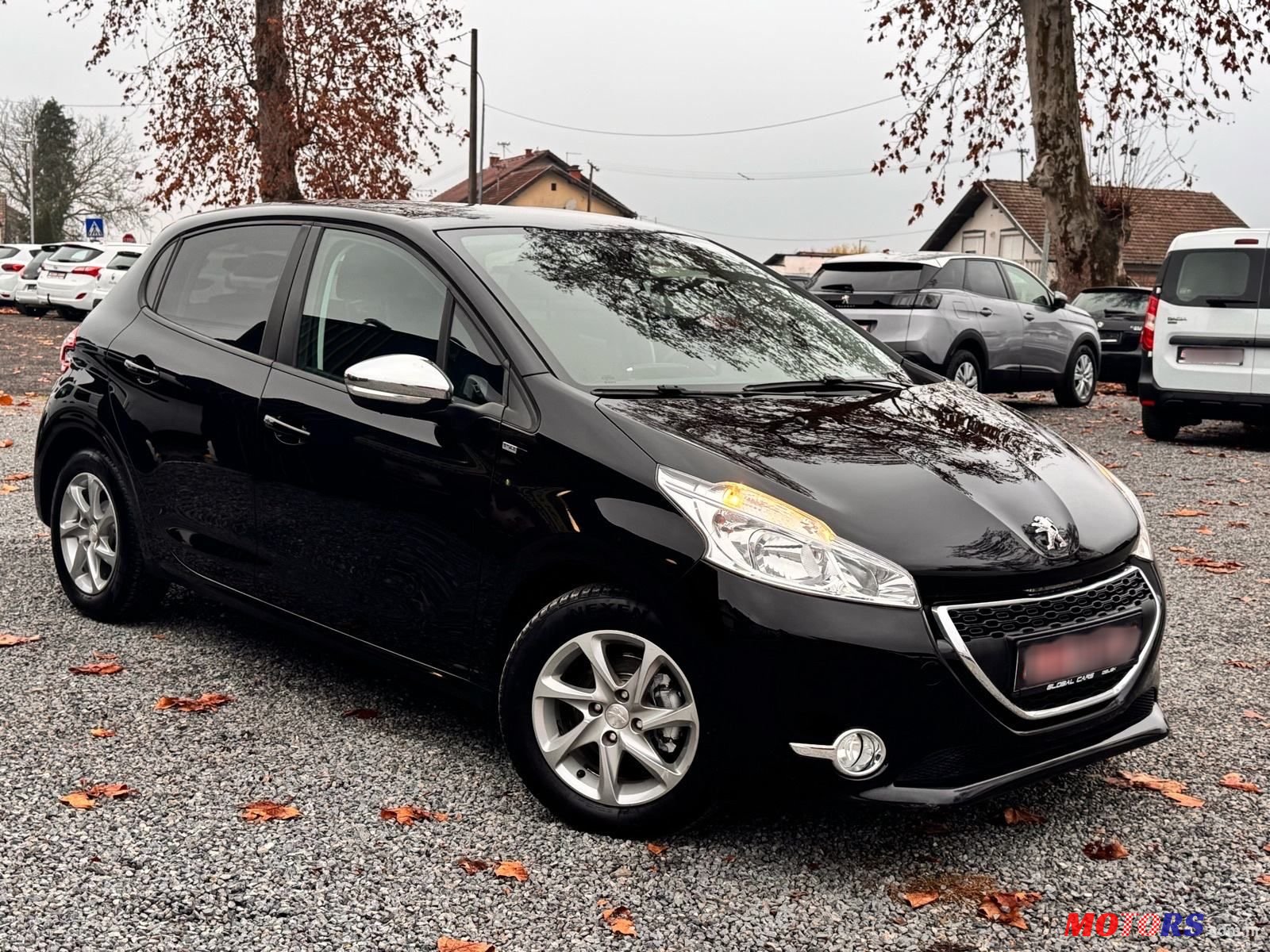 2015' Peugeot 208 1,2 photo #3