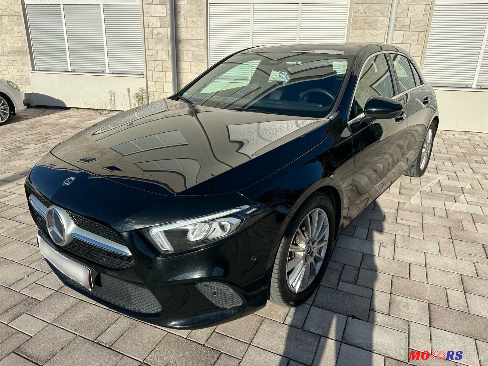 2019' Mercedes-Benz A-Klasa 200 photo #3