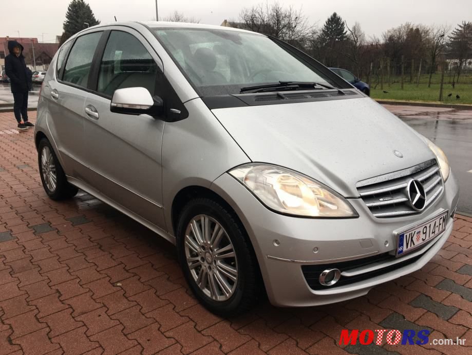 2011' Mercedes-Benz A-Klasa 180 Cdi photo #2