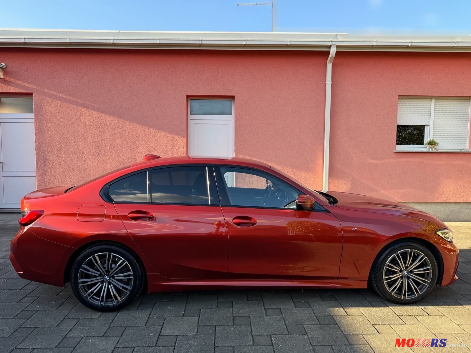 2019' BMW Serija 3 318D photo #3