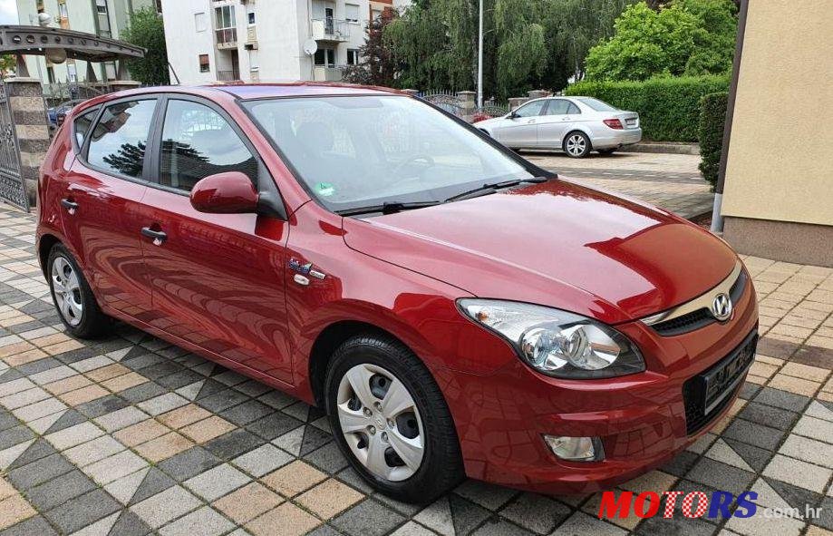 2011' Hyundai I30 1,6 Crdi photo #1
