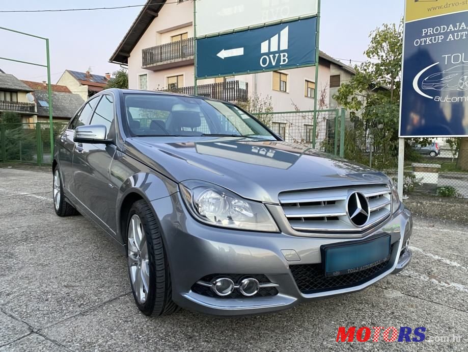 2011' Mercedes-Benz C-Klasa 200 Cdi photo #3