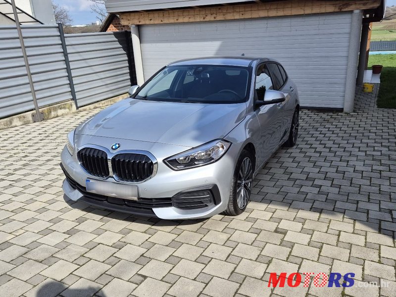 2019' BMW Serija 1 118D photo #1